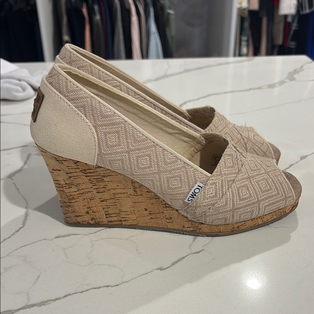 Toms Tan Wedge Shoes with Espadrille Style